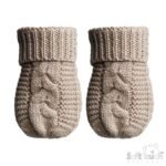INFANTS (NB-12M) ACRYLIC CABLE KNIT MITTENS - Image 3